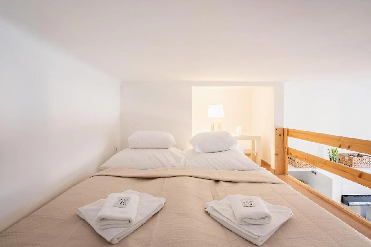 Wanderlust Hideaway Apartment Budapest Hungary