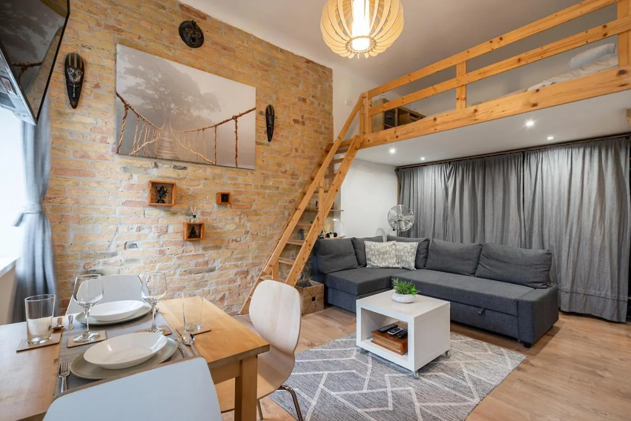 Wanderlust Hideaway Apartment Budapest 0*,  Hungary
