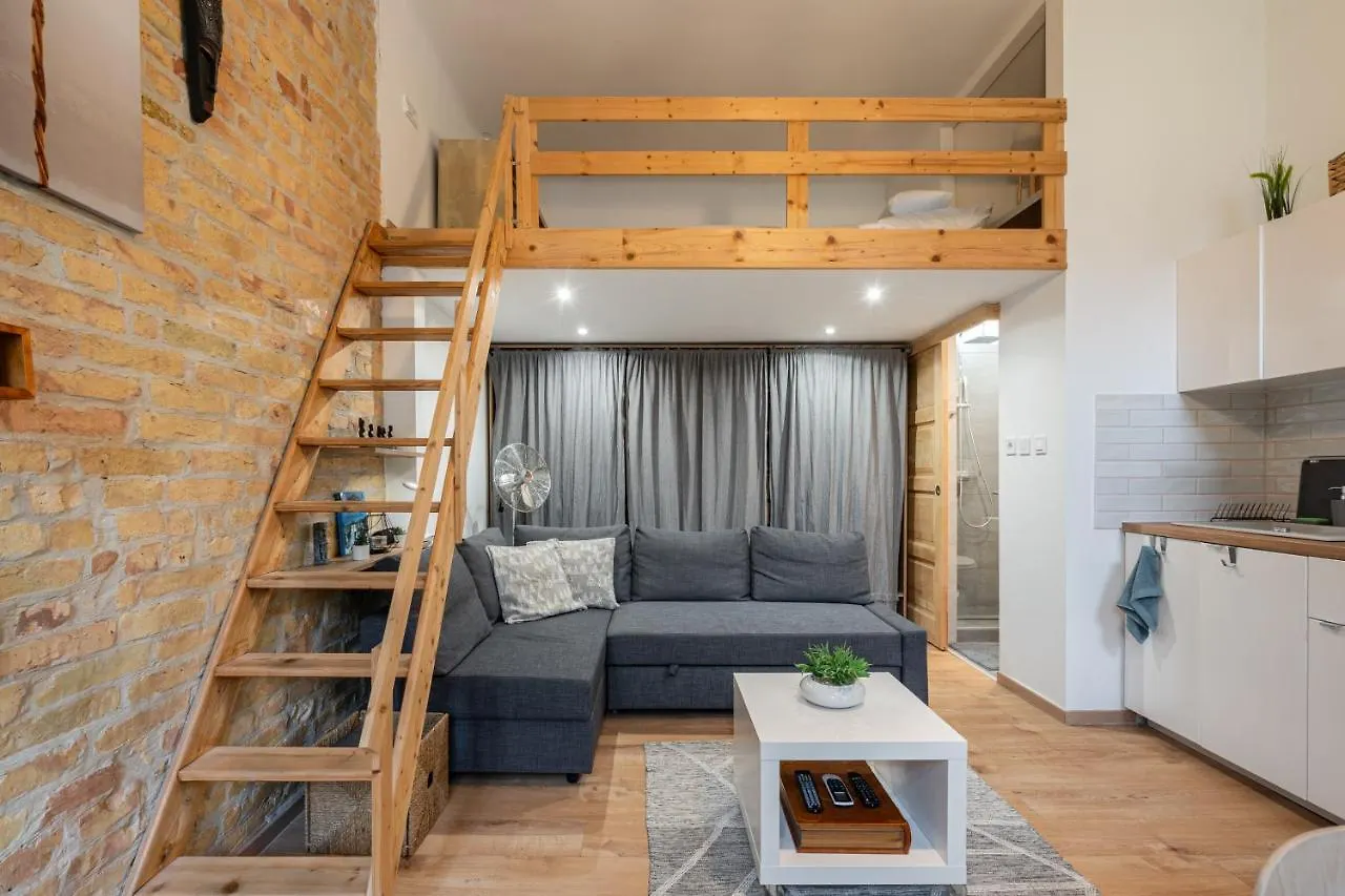 Wanderlust Hideaway Apartment Budapest 0*,  Hungary